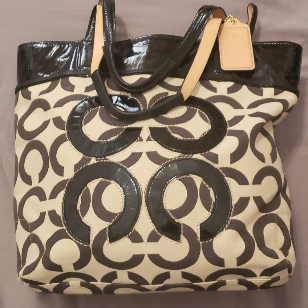 Coach Handbag - Picture 1 of 4